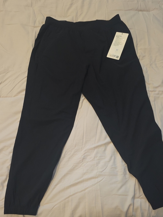 lululemon athletica Other - lululemon athletica Men's Surge Black Jogger Sweatpants Shorter